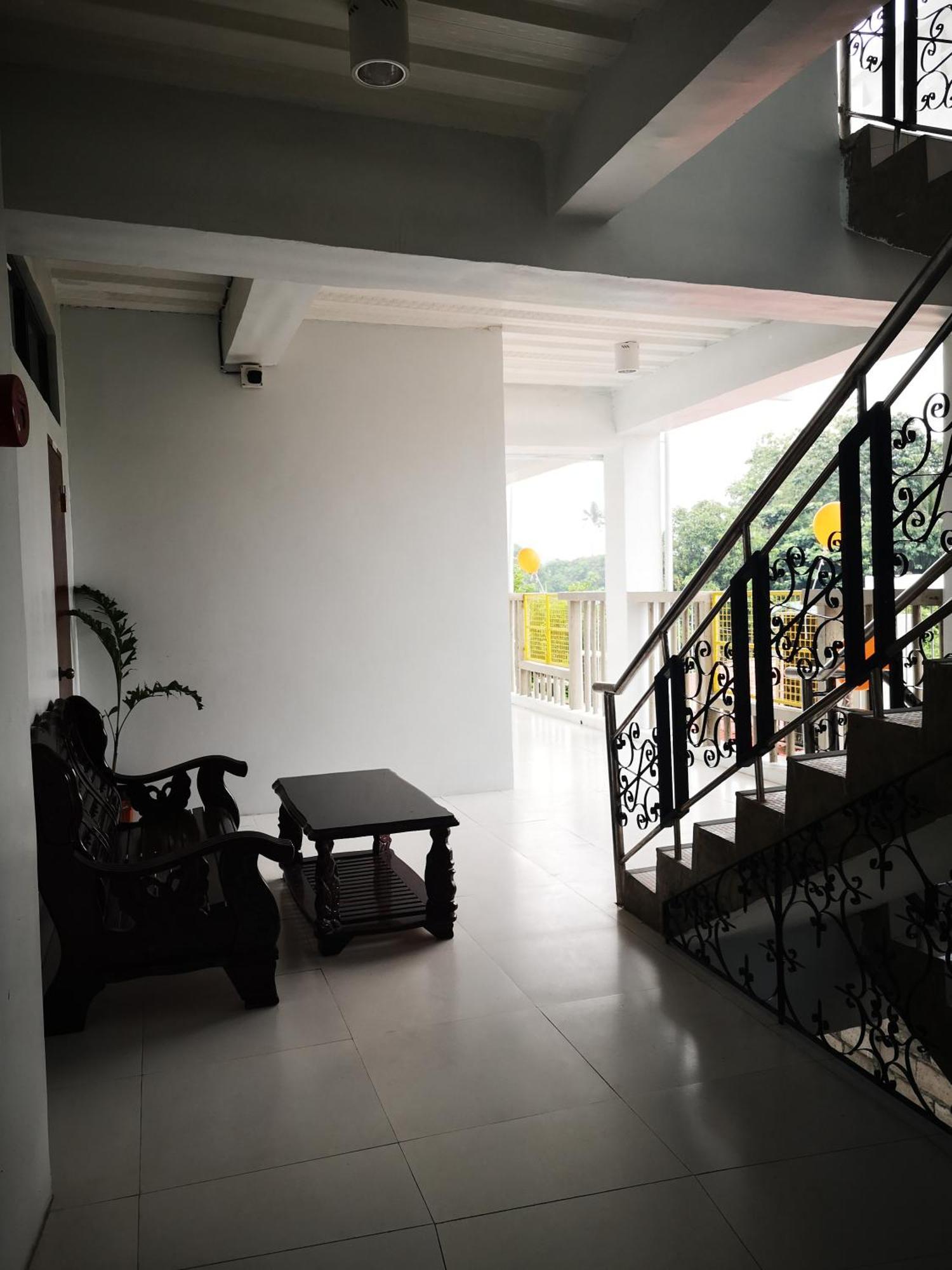 Albergue Lufian Dormitel Dumaguete City Exterior foto